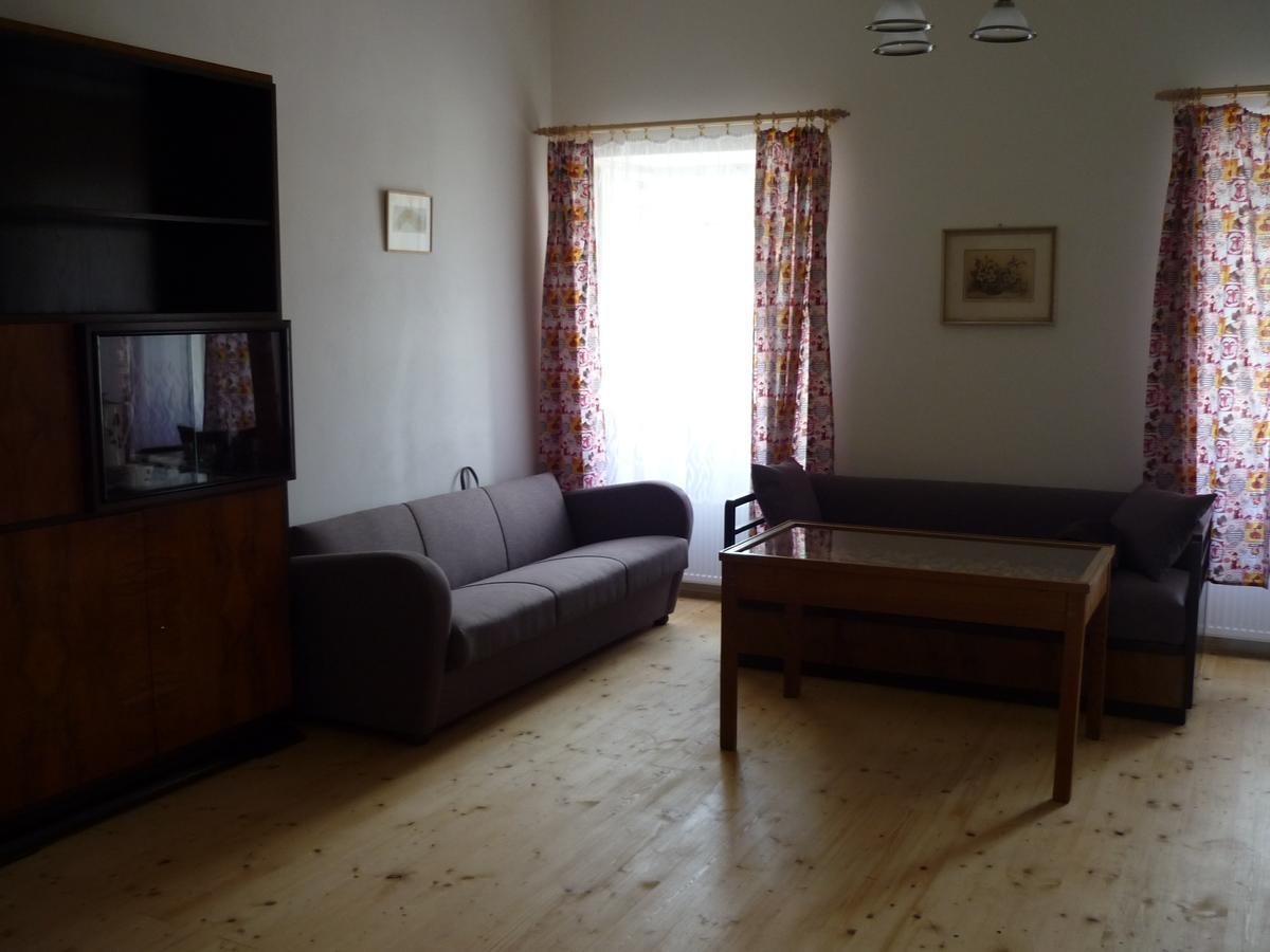 Zamek Dobrohor Aparthotel Ngoại thất bức ảnh